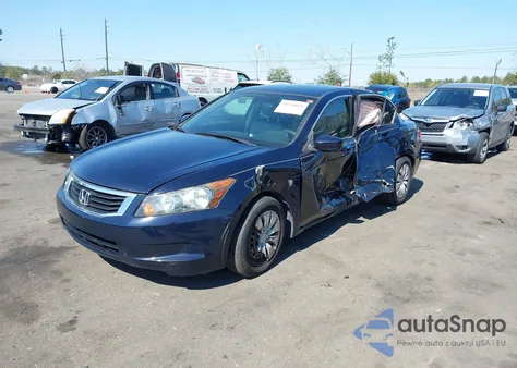 2009 Honda Accord 2.4 Lx z USA, uszkodzony, nr VIN JHMCP26319C011914